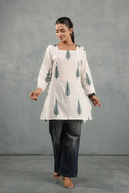 Sage Leaf Flare Cotton Top