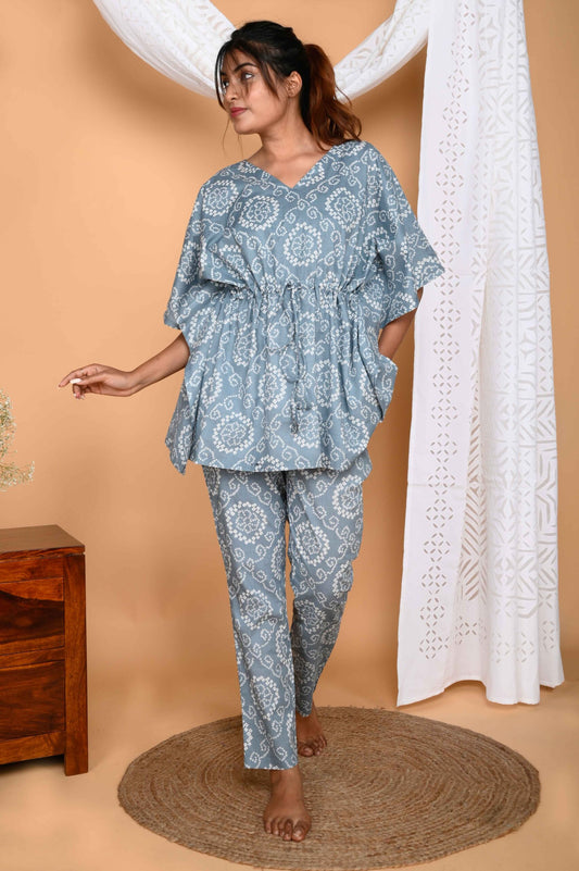 Power Grey Bandhej Kaftan Pyjama Set